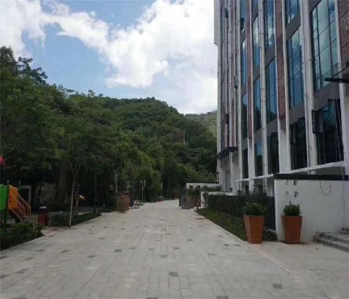 長龍小產權房:文博公寓