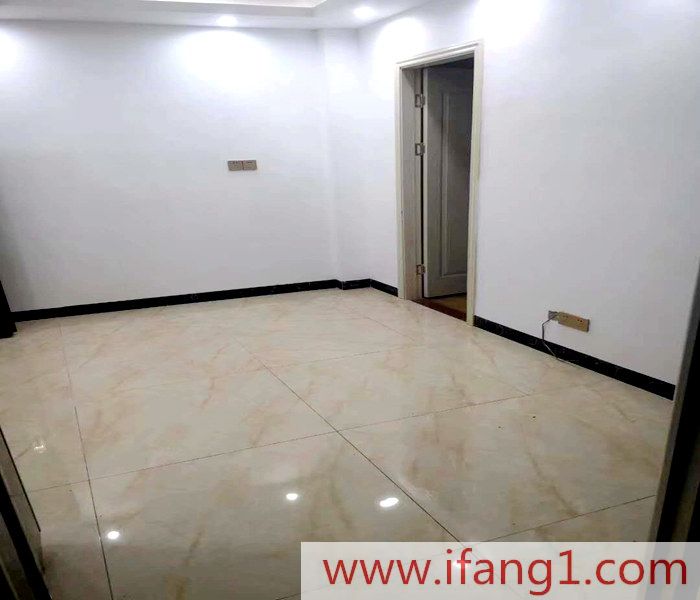 <a href=/buji/ target=_blank class=infotextkey>樟樹布小產權房房源</a>