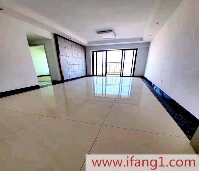 <a href=/qiaotou/ target=_blank class=infotextkey>橋頭小產權房出售網</a>